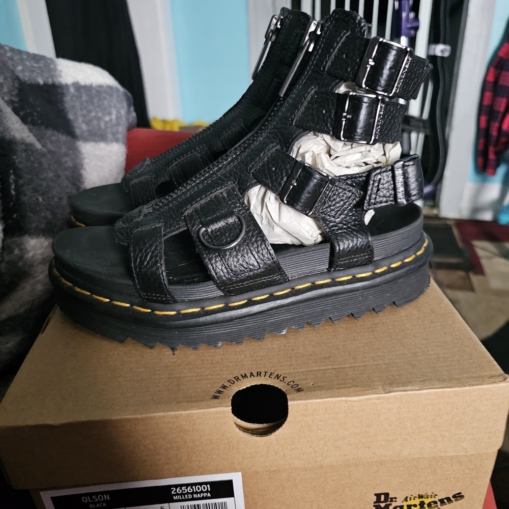 Dr. Martens Black Leather Olson Gladiator Sandals Size 7